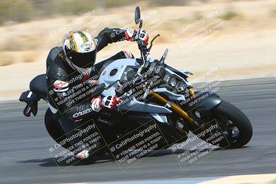 media/Apr-10-2022-SoCal Trackdays (Sun) [[f104b12566]]/Turn 7 Inside (1025am)/